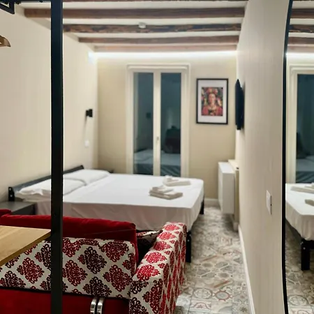Frida Apartment